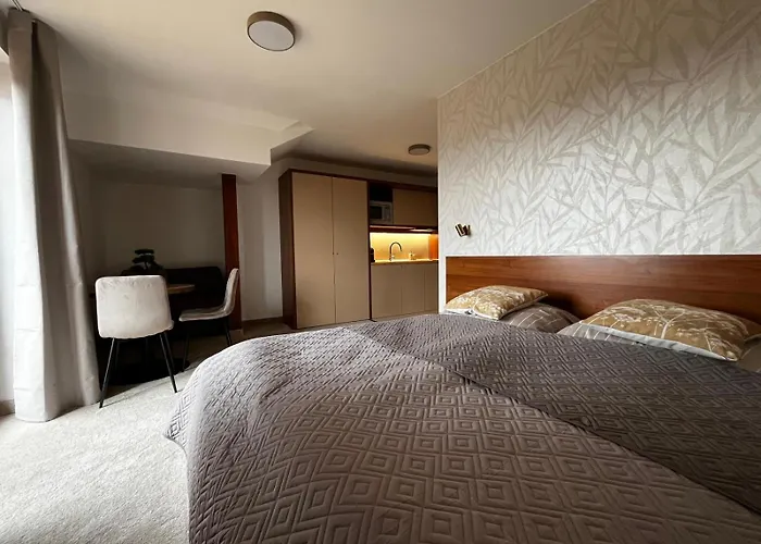 Velvet - Tatra Mountain Kakaslomnic